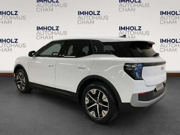 Ford Explorer Extended Range RWD