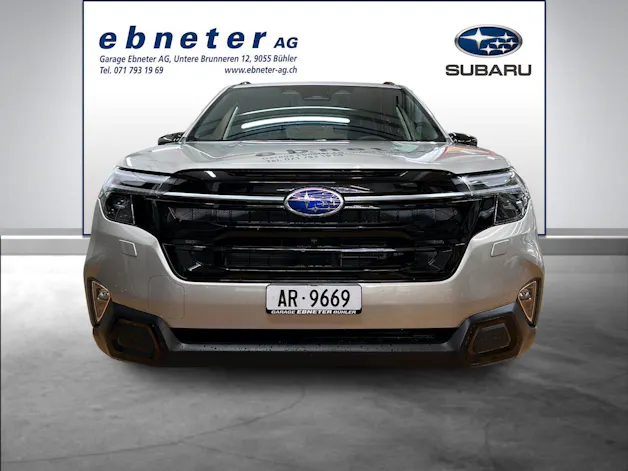 Subaru Forester Station 2.0i e-Boxer Luxury