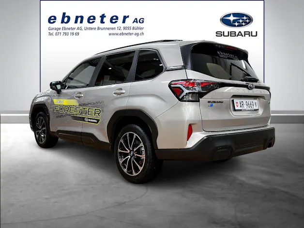 Subaru Forester Station 2.0i e-Boxer Luxury