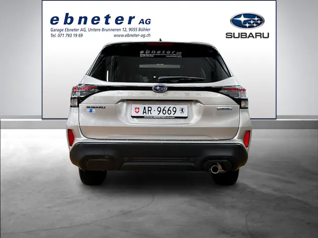 Subaru Forester Station 2.0i e-Boxer Luxury