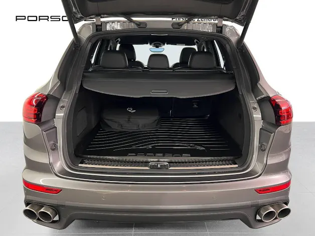 PORSCHE Cayenne S E-Hybrid