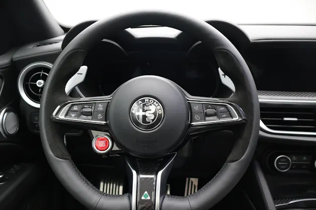 Alfa Romeo Stelvio 2.9 V6 Biturbo Q4 Quadrifoglio