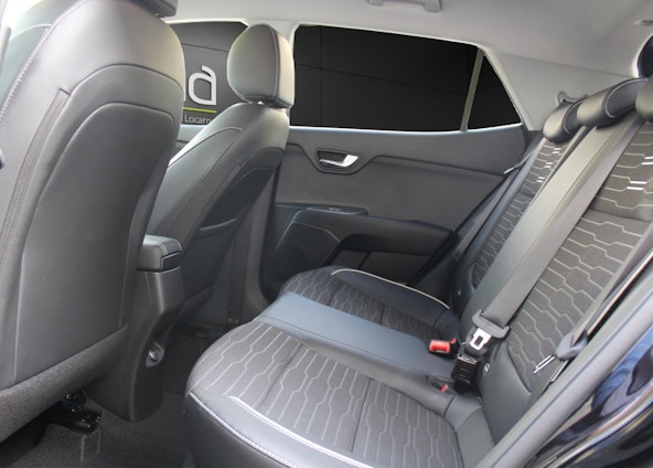 Vehicle image 9 Vehicle image 9