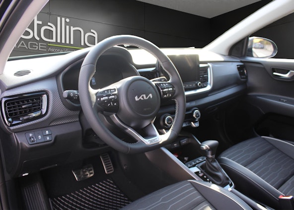 Vehicle image 7 Vehicle image 7