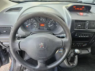 Peugeot Expert Kaw. 227 L1H1 2.0 HDI 130