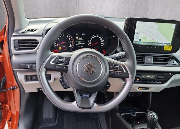 Vehicle image 8 Vehicle image 8