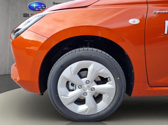 Vehicle image 41 Vehicle image 41