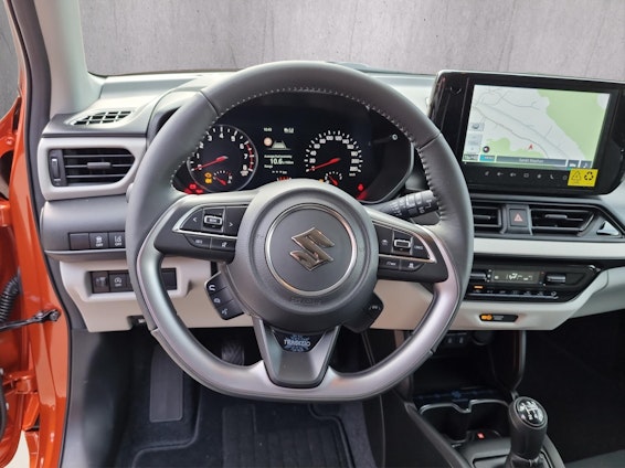 Vehicle image 30 Vehicle image 30