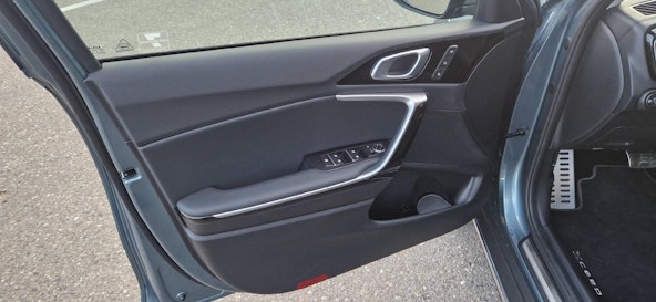 Vehicle image 2 Vehicle image 2