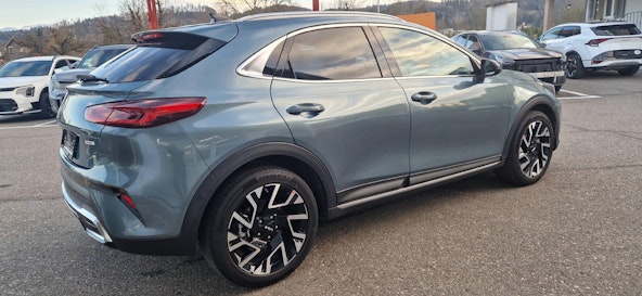 Vehicle image 13 Vehicle image 13