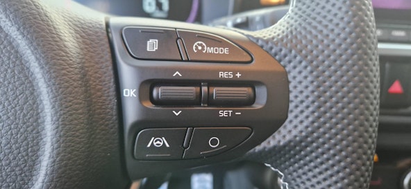 Vehicle image 6 Vehicle image 6