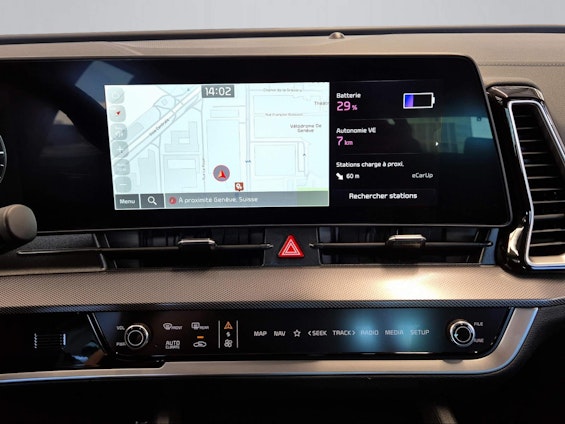 Vehicle image 4 Vehicle image 4