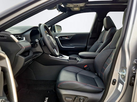 TOYOTA RAV4 2.5 Plug-In-Hybrid Platinum 2
