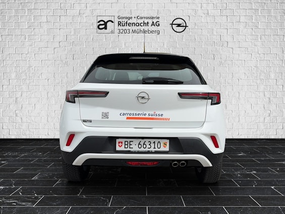 Vehicle image 3 Vehicle image 3