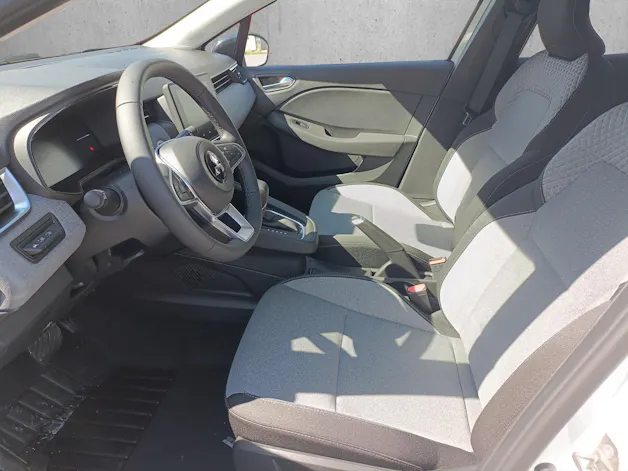 Mitsubishi Colt 1.6 HEV Invite+
