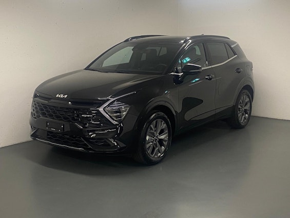 First vehicle image