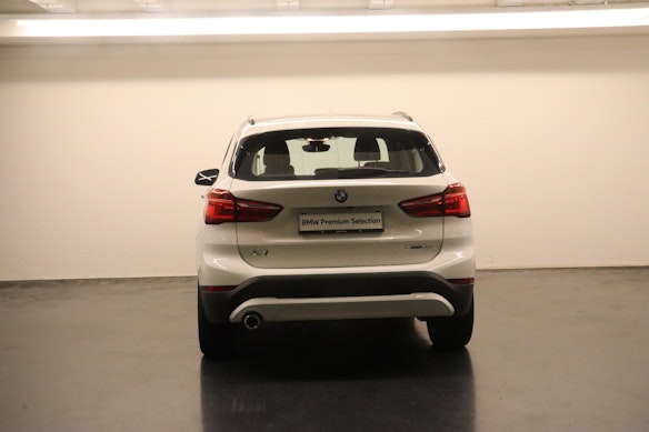 BMW X1 18i sDrive 3
