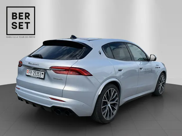 Maserati Grecale 2.0 Hybrid Modena