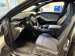 Vehicle image FORD Capri Extended Range Premium