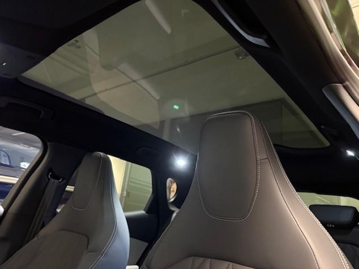 Vehicle image FORD CAPRI