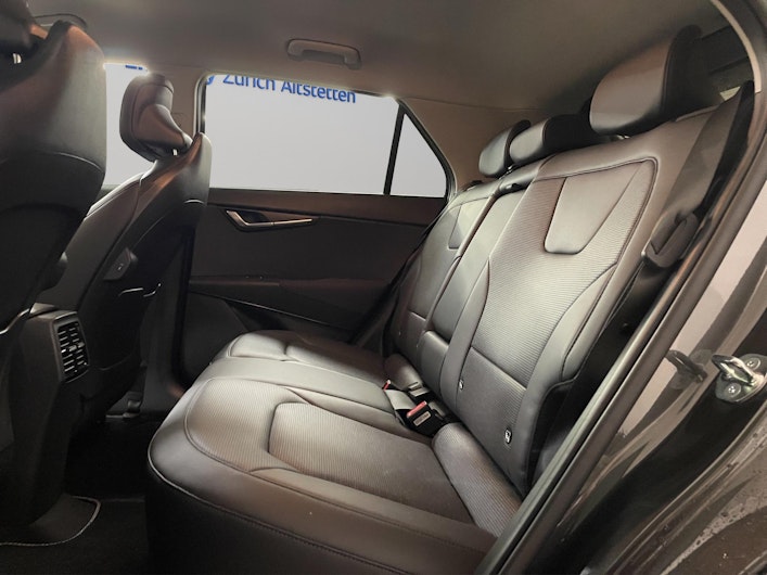 Vehicle image KIA NIRO