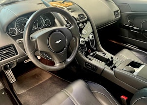 Vehicle image ASTON MARTIN V12 Vantage Coupé 6.0 S Sportshift