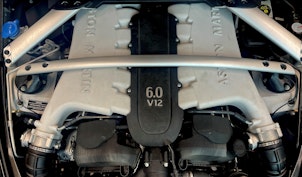 Vehicle image ASTON MARTIN V12 Vantage Coupé 6.0 S Sportshift