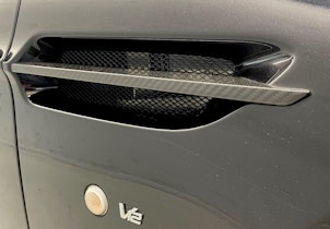 Vehicle image ASTON MARTIN V12 Vantage Coupé 6.0 S Sportshift