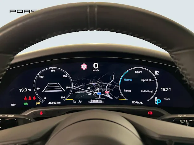 Porsche Taycan Turbo S Cross Turismo