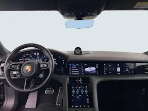 Porsche Taycan Turbo S Cross Turismo
