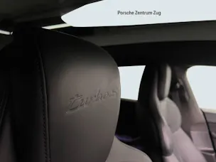 Porsche Taycan Turbo S Cross Turismo
