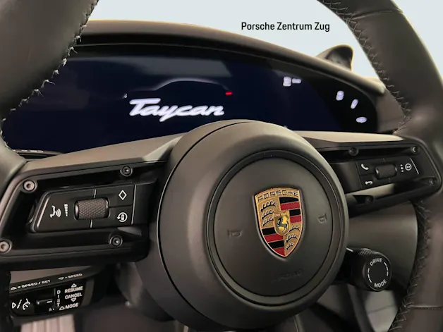 Porsche Taycan Turbo S Cross Turismo