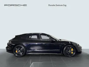 Porsche Taycan Turbo S Cross Turismo