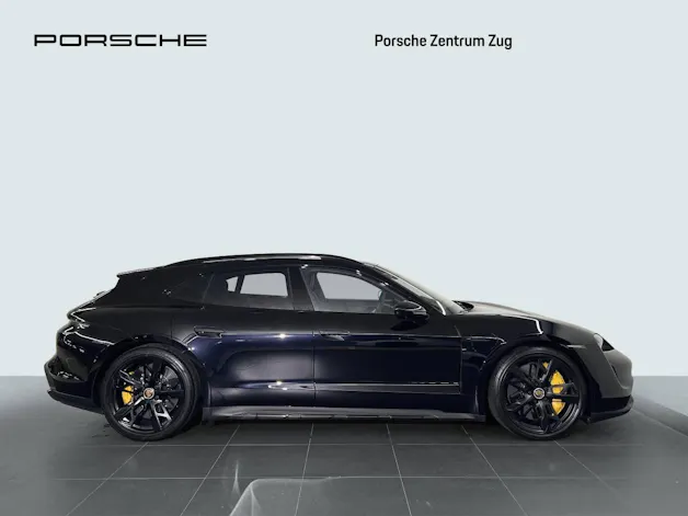 Porsche Taycan Turbo S Cross Turismo