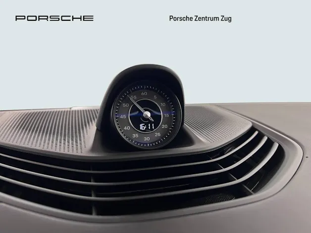 Porsche Taycan Turbo S Cross Turismo