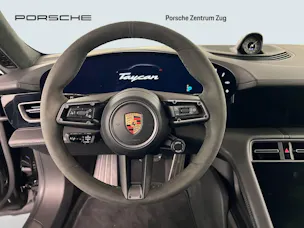 Porsche Taycan Turbo S Cross Turismo