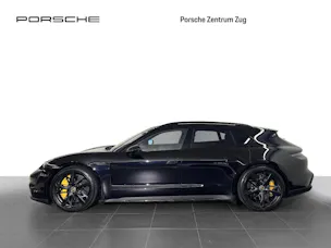 Porsche Taycan Turbo S Cross Turismo