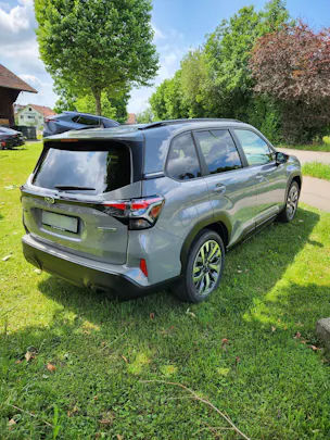 Subaru Forester Station 2.0i e-Boxer Luxury