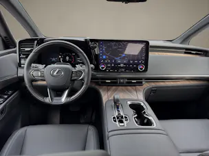 Lexus LM 350h Excellence AWD | 7-Plätzer