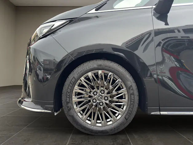 Lexus LM 350h Excellence AWD | 7-Plätzer