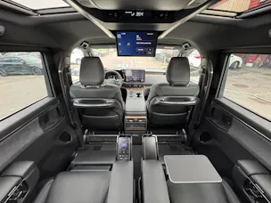 Lexus LM 350h Excellence AWD | 7-Plätzer