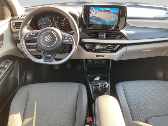 Vehicle image 8 Vehicle image 8