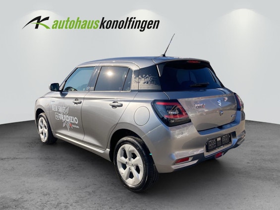 Vehicle image 2 Vehicle image 2