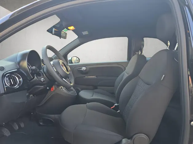 Fiat 500 1.0 Hybrid Swiss Edition