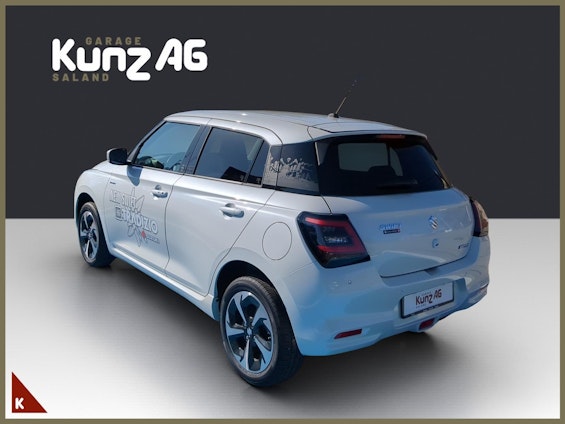 Vehicle image 3 Vehicle image 3