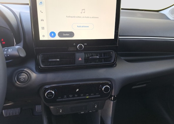 Vehicle image 14 Vehicle image 14