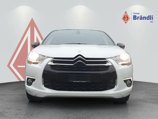 DS Automobiles 4 1.6 THP 160 Dark Top