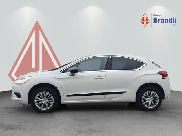 DS Automobiles 4 1.6 THP 160 Dark Top