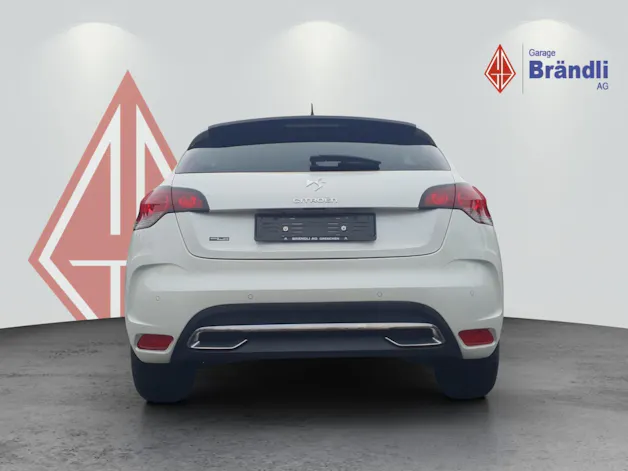 DS Automobiles 4 1.6 THP 160 Dark Top