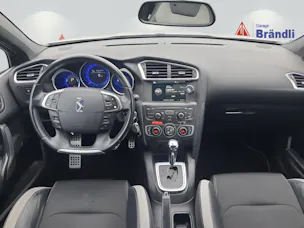 DS Automobiles 4 1.6 THP 160 Dark Top
